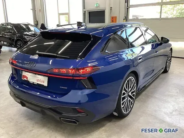 Gebraucht Audi A6 Exclusive 367 PS (269 kW) 2025 Ascariblau metallic Kombi