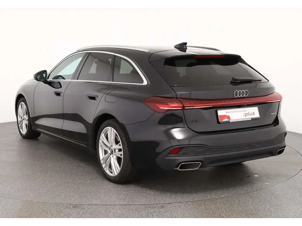 Gebraucht Audi A5 Sport 299 PS (219 kW) 2025 Mythosschwarz metallic Kombi