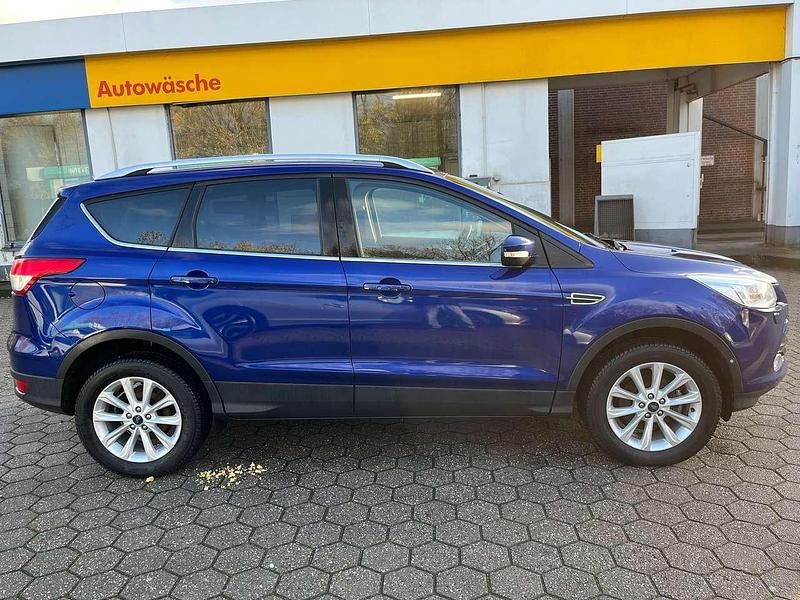 Gebraucht Ford Kuga Titanium 150 PS (110 kW) 2015 Indicblau metallic SUV