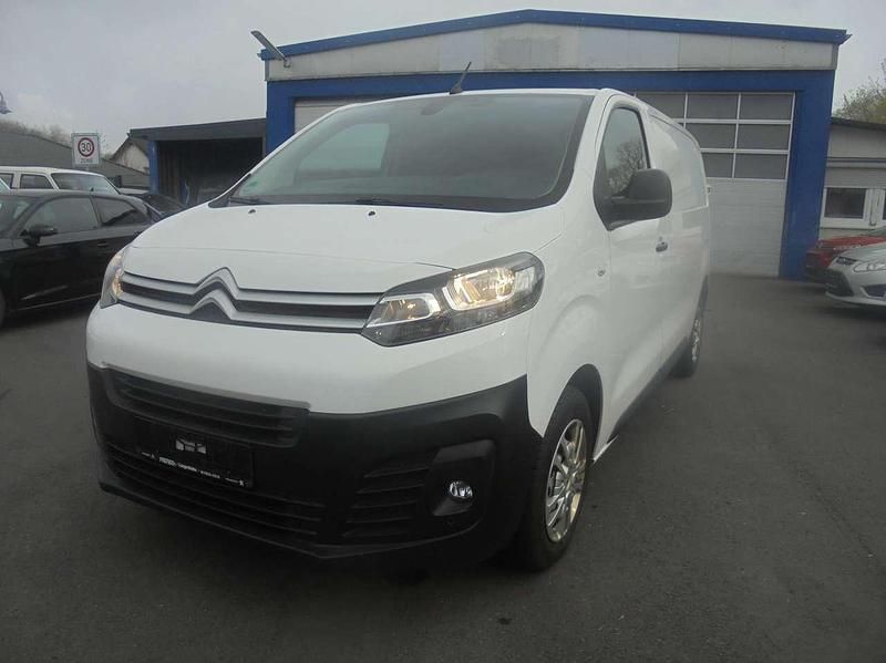 Second-hand Citroën Jumpy 144 CP (105 kW) 2022 Alb Monovolum