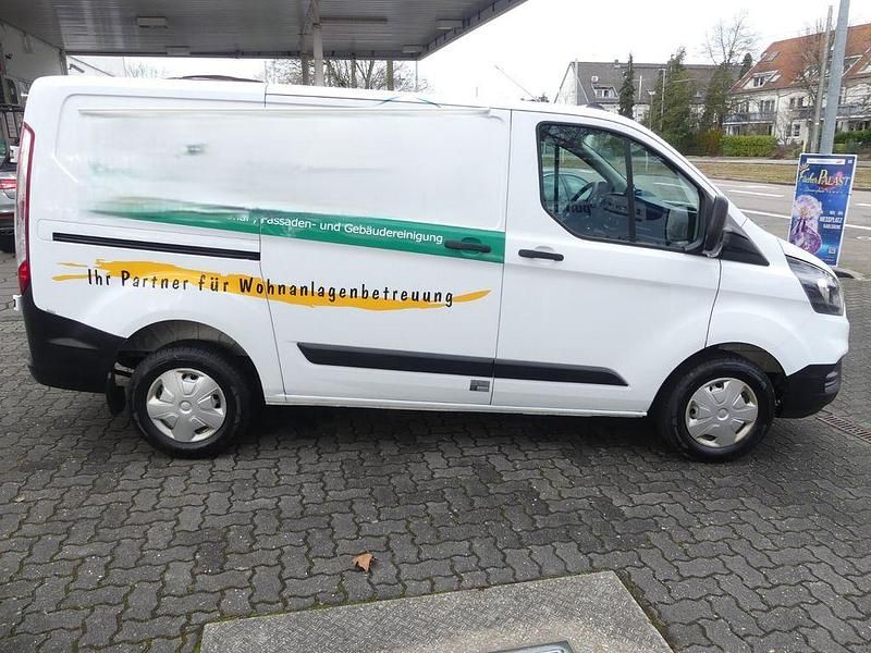 Gebraucht Ford Transit Custom 105 PS (77 kW) 2021 Weiß Limousine