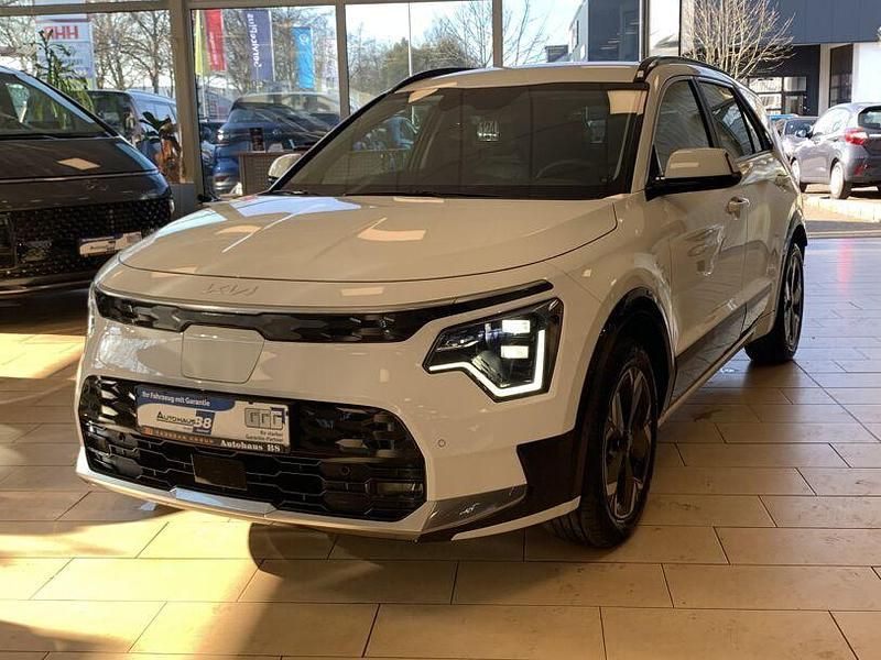 Gebraucht Kia e-Niro Inspiration 150 kW (204 PS) 2023 Weiß SUV