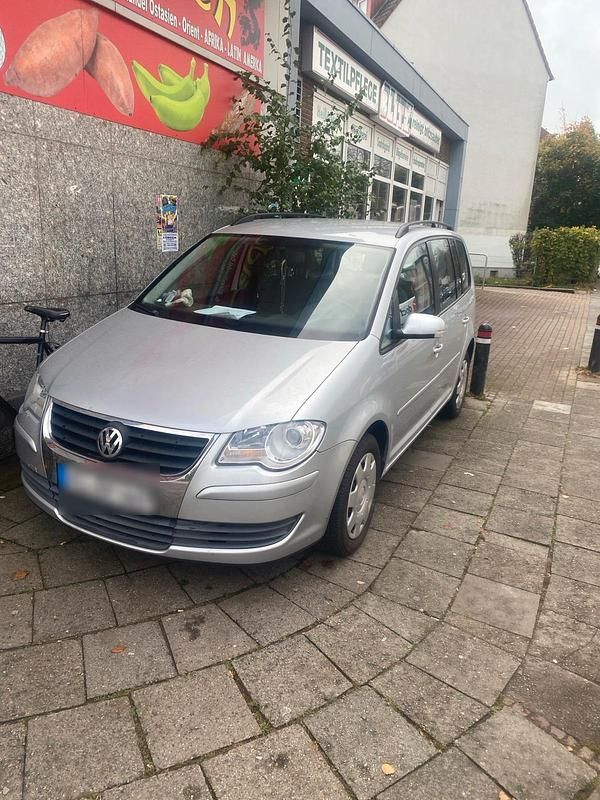 Silber Gebraucht 2008 VW Touran Van / Kleinbus | 3.390 € - Bild 1/3