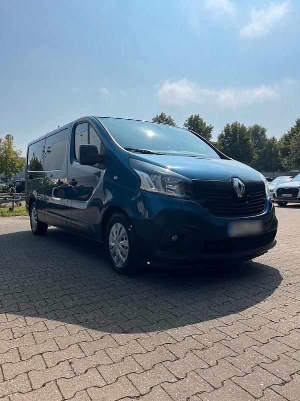Brugt Renault Trafic 145 HK (106 kW) 2015 Blå MPV