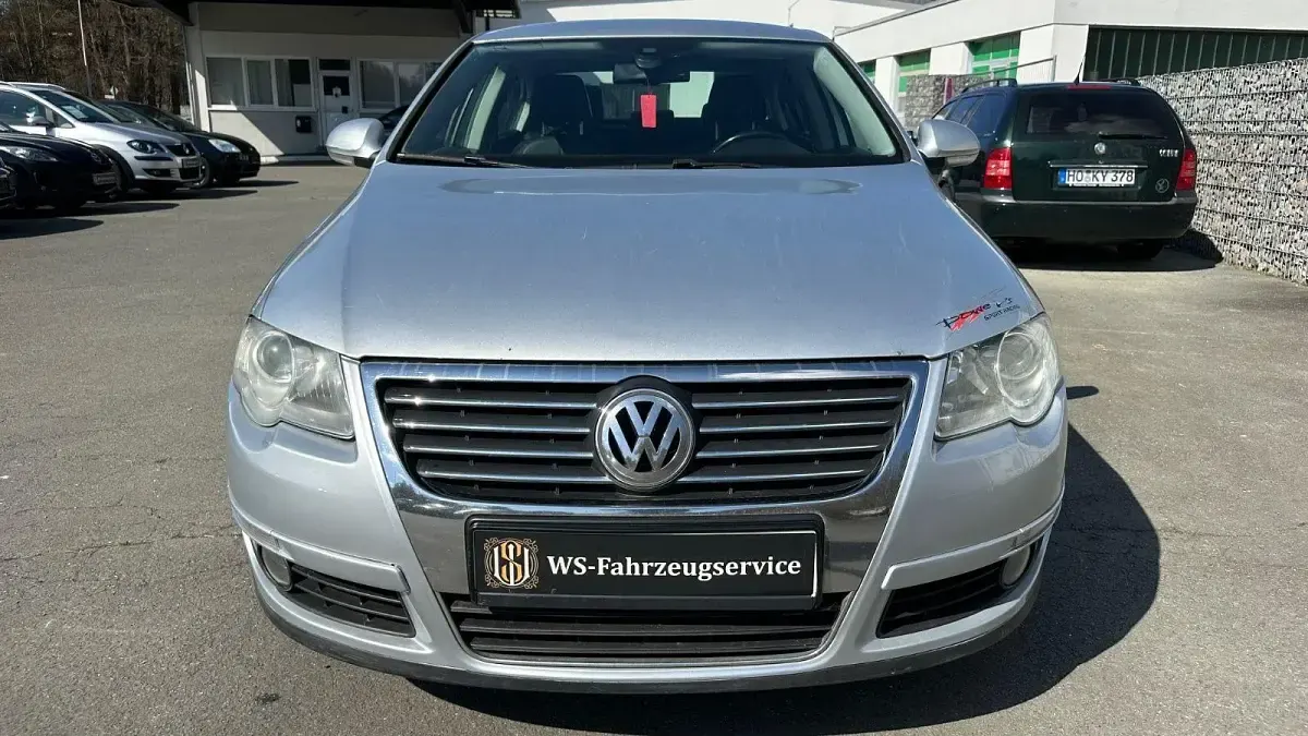 Gebraucht VW Passat Highline 160 PS (117 kW) 2008 Silber Limousine