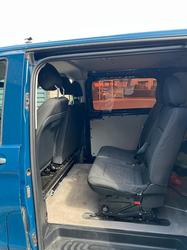 Gebraucht Mercedes Vito 114 PS (83 kW) 2016 Blau Van