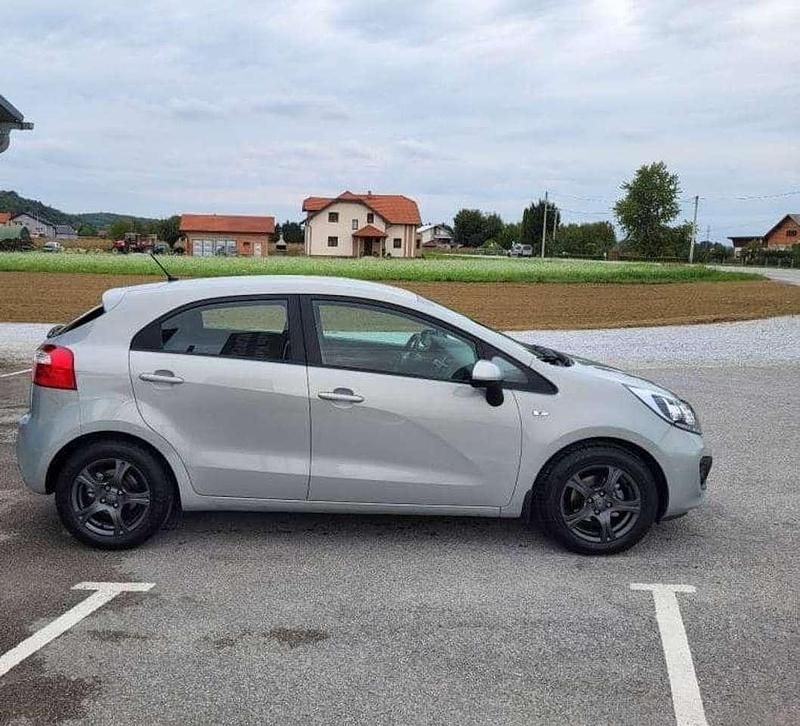 Gebraucht 2011 Kia Rio Style Limousine | 4.000 € (Fairer Preis) - Bild 1/4