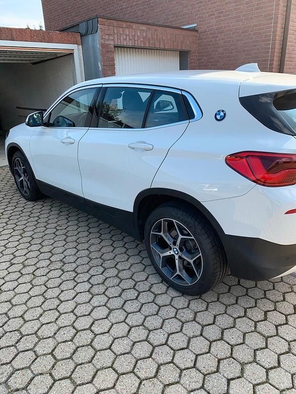 Gebraucht BMW X2 140 PS (102 kW) 2019 Weiß SUV