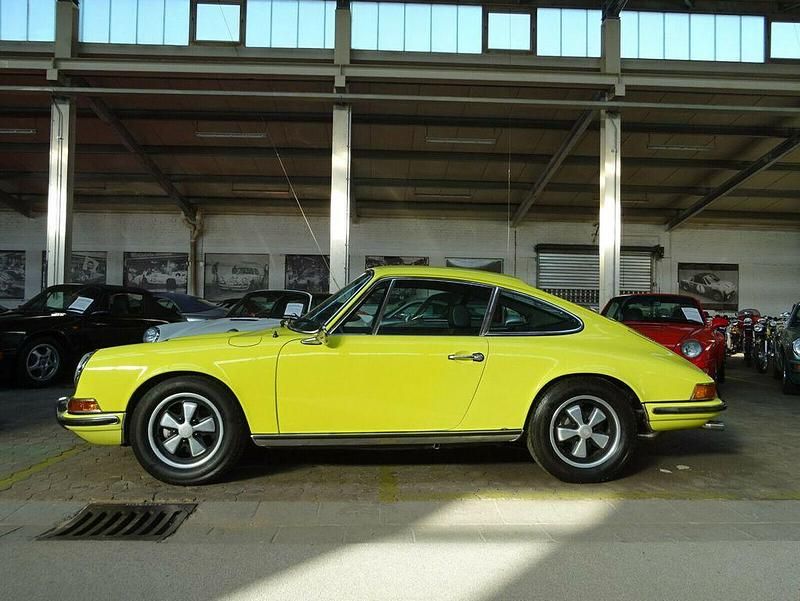 Gebraucht Porsche 911 180 PS (132 kW) 1971 Gelb Coupé