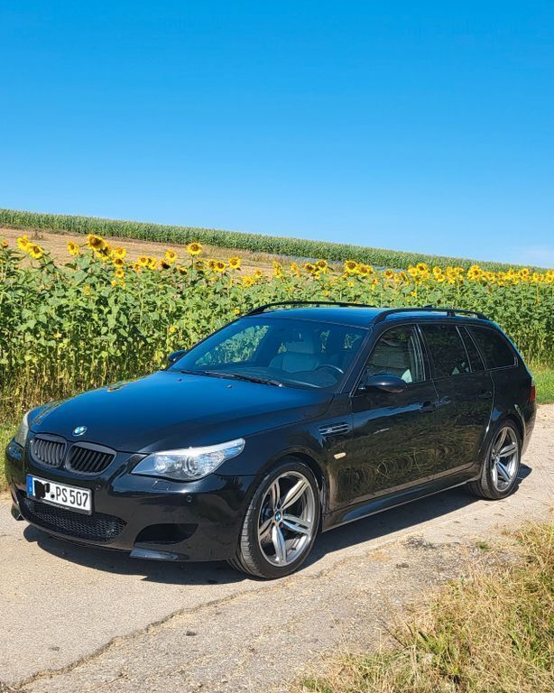 Schwarz Gebraucht 2007 BMW M5 Sport Line Kombi | 42.500 € - Bild 1/4
