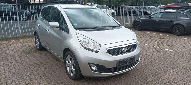 Silber Gebraucht 2013 Kia Venga Kleinwagen | 6.800 € (Fairer Preis) - Bild 1/4