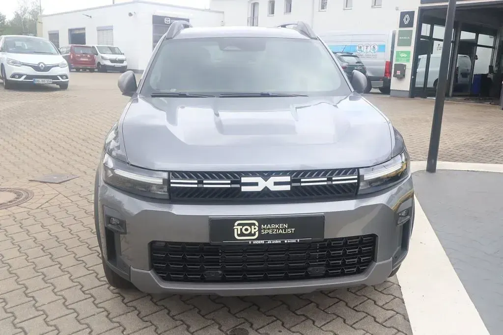 Neu Dacia Bigster Journey 156 PS (114 kW) 2026 Silber SUV