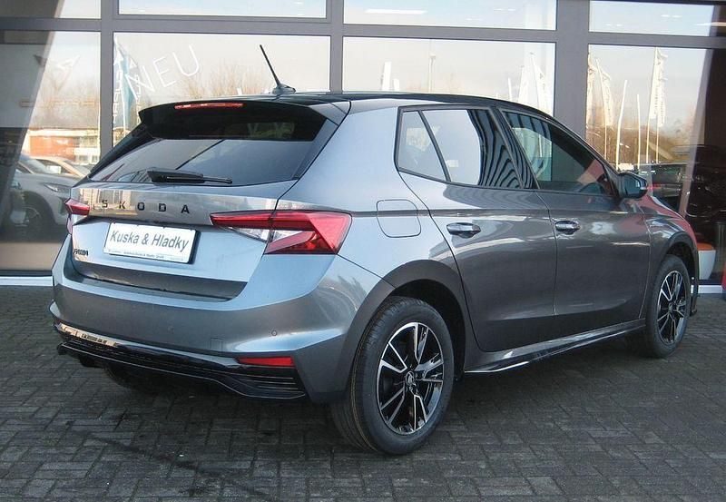 Neu Skoda Fabia Monte Carlo 116 PS (85 kW) 2025 Grau Limousine