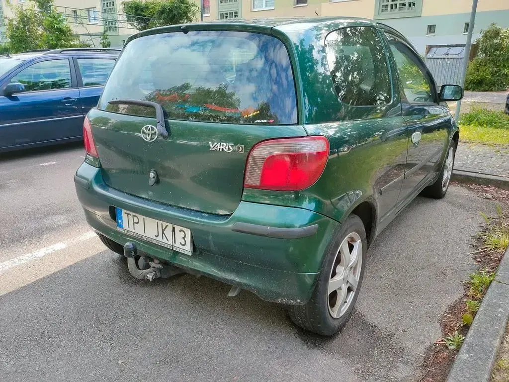 Gebraucht Toyota Yaris Luna 86 PS (63 kW) 2003 Grün Limousine
