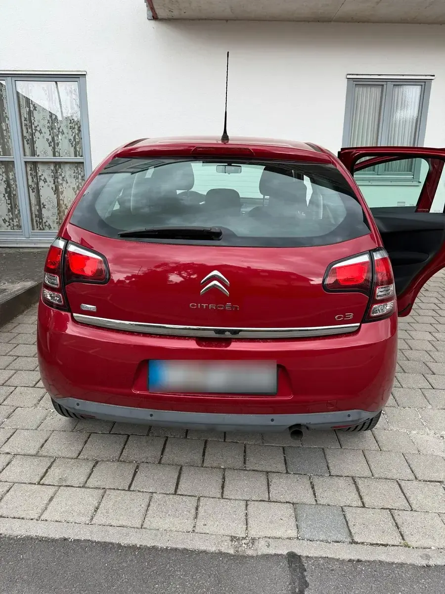 Gebraucht Citroën C3 95 PS (69 kW) 2014 Rot Limousine