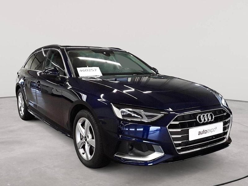 Navarrablau metallic Gebraucht 2024 Audi A4 Advanced Kombi | 32.690 € (Guter Preis) - Bild 1/4