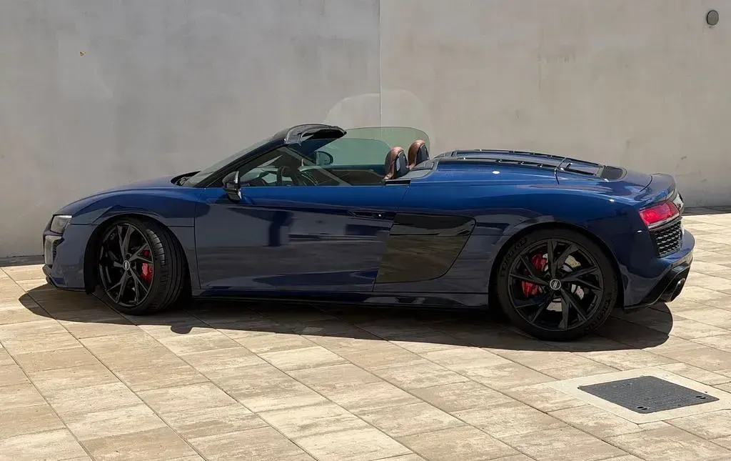 Gebraucht Audi R8 Spyder 640 PS (470 kW) 2022 Blau Cabrio