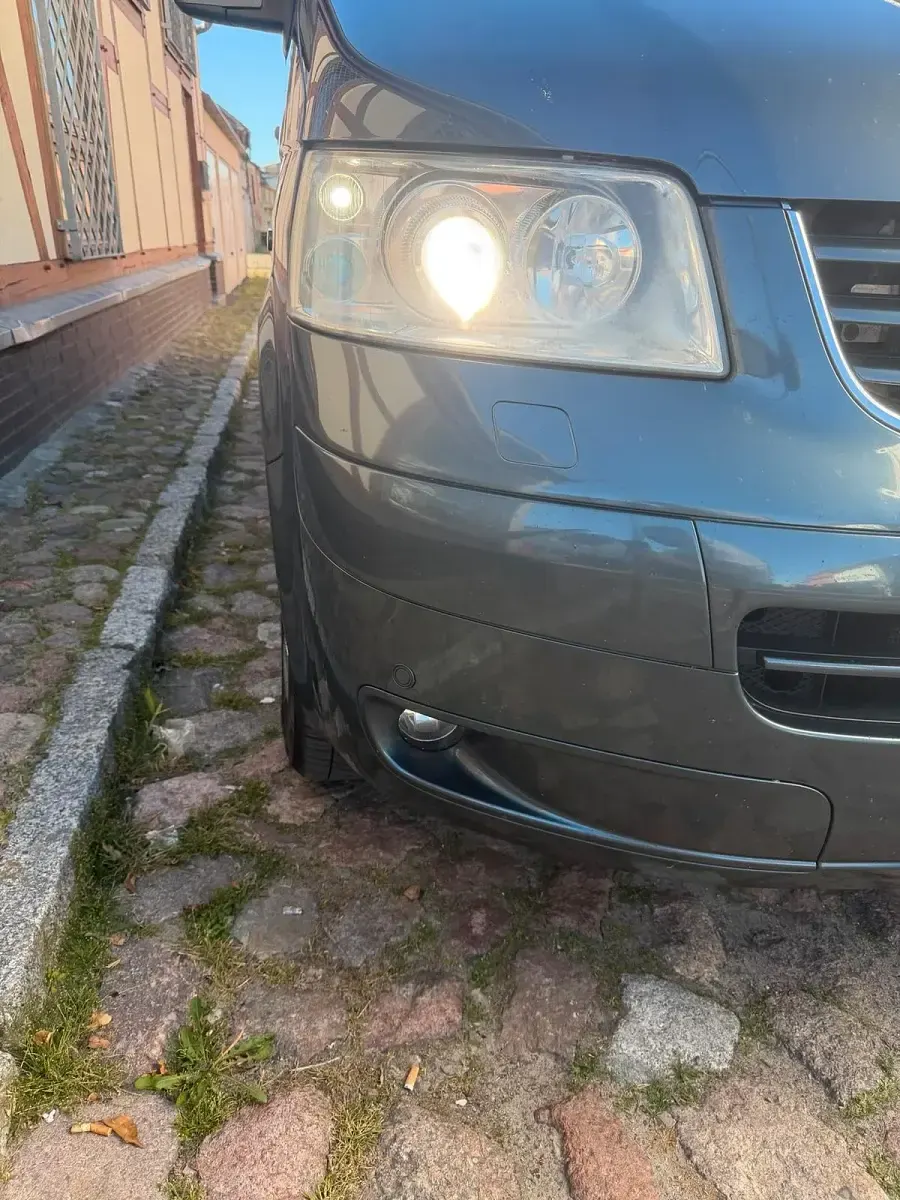 Gebraucht VW Multivan 174 PS (127 kW) 2007 Grau Van / Kleinbus