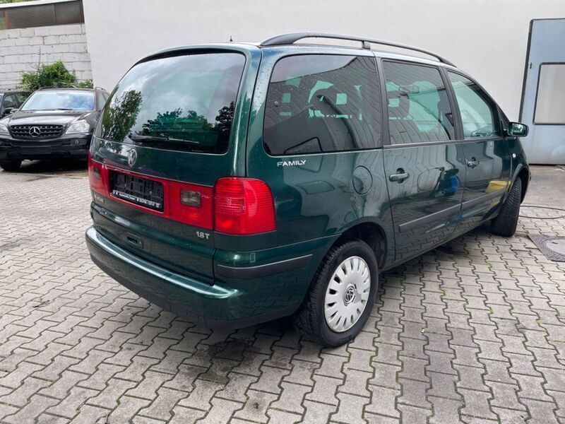 Gebraucht VW Sharan Comfortline 150 PS (110 kW) 2002 Grün Van / Kleinbus