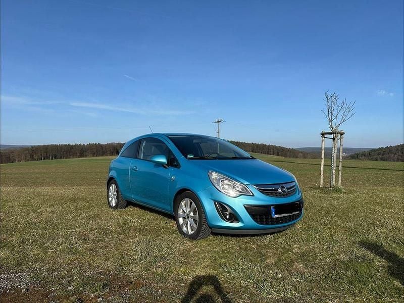 Gebraucht Opel Corsa Edition 87 PS (63 kW) 2012 Blau Kleinwagen