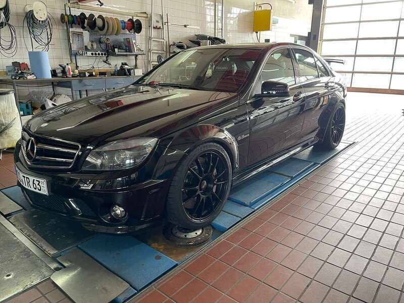 Gebraucht 2010 Mercedes C63 AMG AMG Limousine | 42.500 € (Guter Preis) - Bild 1/4