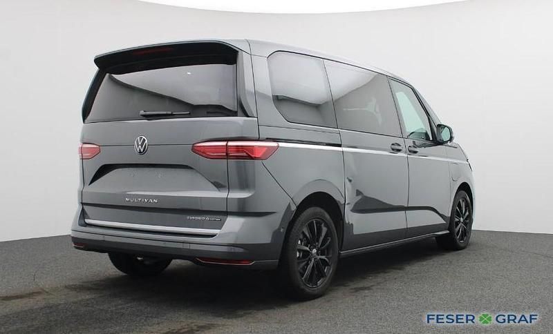 Gebraucht VW Multivan Style 177 PS (130 kW) 2025 Indiumgrau metallic Van