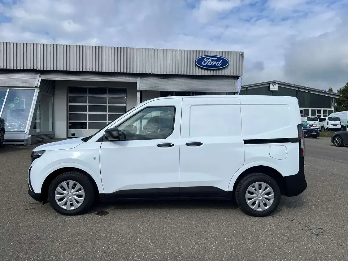 Neu Ford Transit Trend 101 PS (74 kW) 2026 Frostweiß Limousine