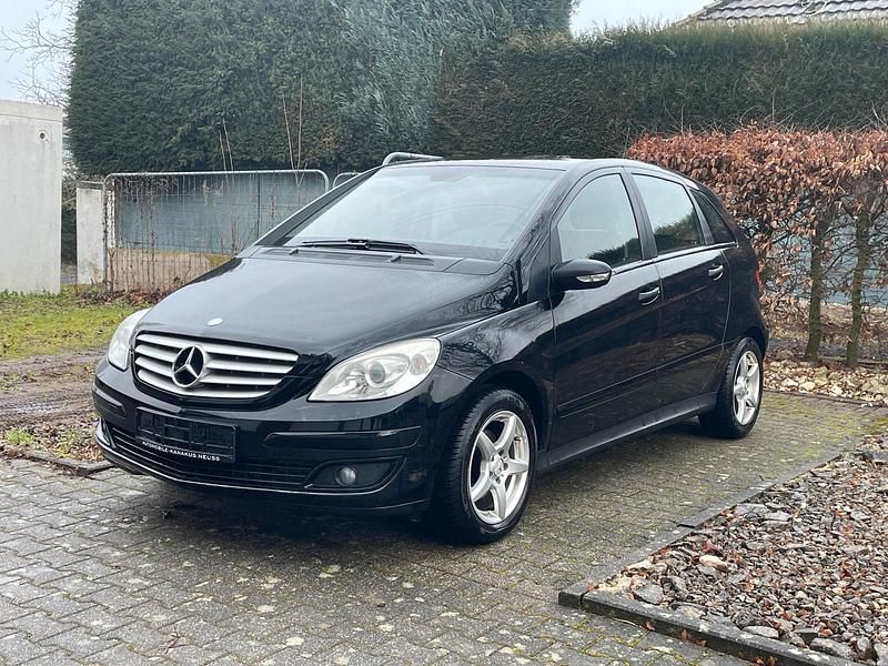Gebraucht Mercedes B150 95 PS (69 kW) 2006 Schwarz Van / Kleinbus