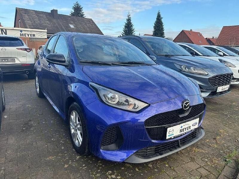 Blau Gebraucht 2025 Mazda 2 Center-Line Limousine | 19.750 € (Superpreis) - Bild 1/4