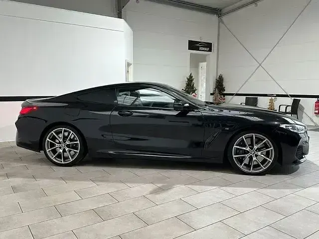 Second-hand BMW 850 285 CP (209 kW) 2019 Negru Coupe