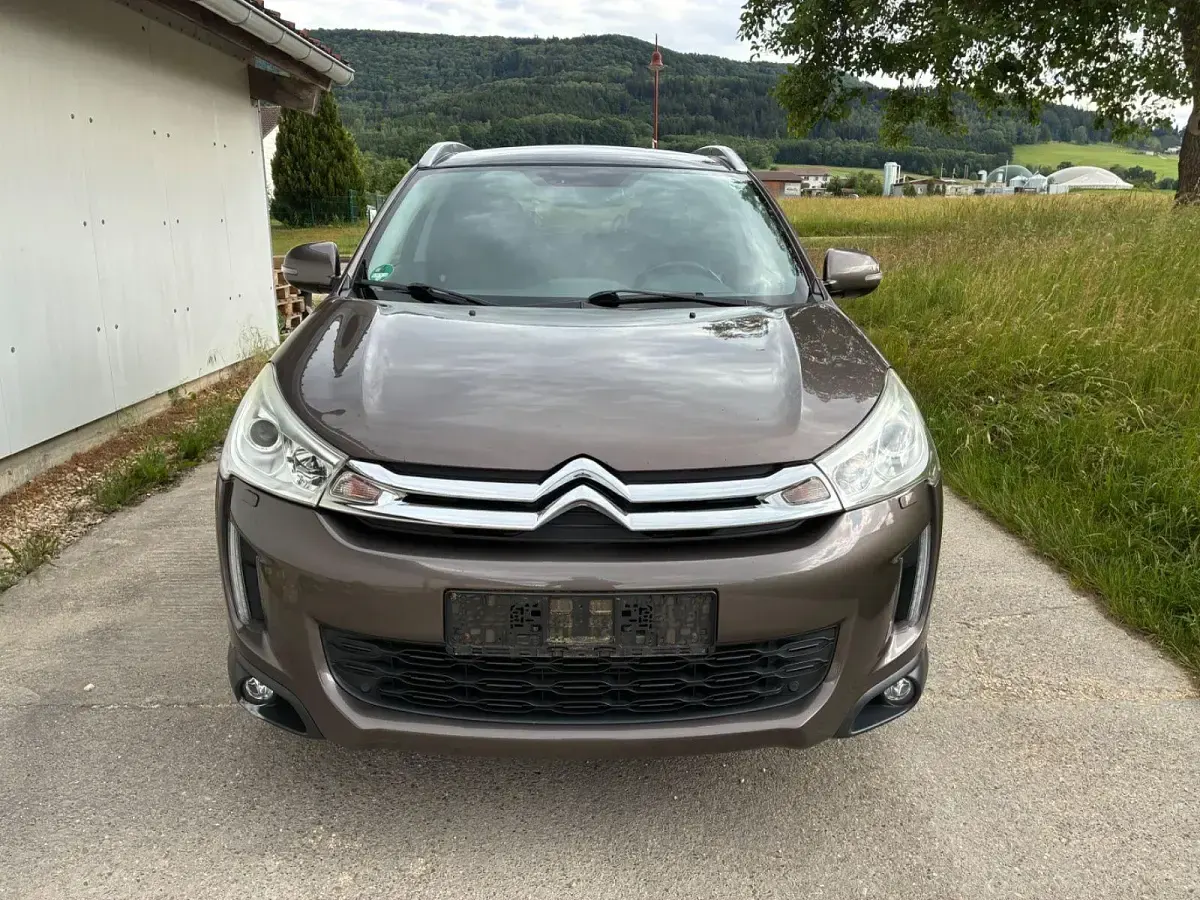 Gebraucht Citroën C4 Aircross Exclusive 114 PS (83 kW) 2015 Braun SUV