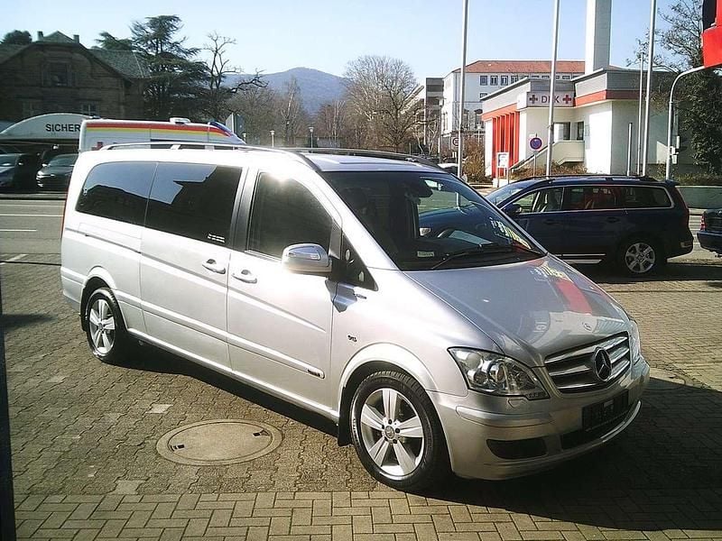 Gebraucht Mercedes Viano 224 PS (164 kW) 2012 Brillantsilber metallic Van / Kleinbus
