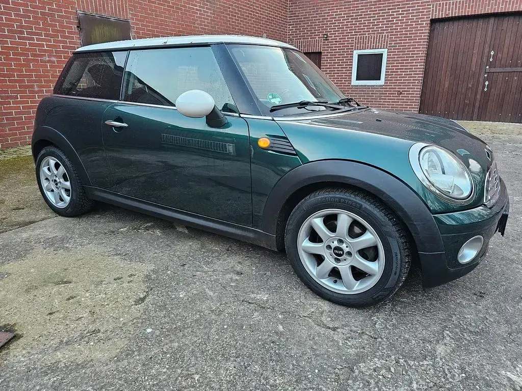Second-hand Mini Cooper 122 CP (89 kW) 2007 Verde Hatchback