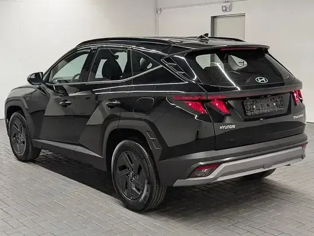 Neu Hyundai Tucson Trend 150 PS (110 kW) 2026 Grau SUV