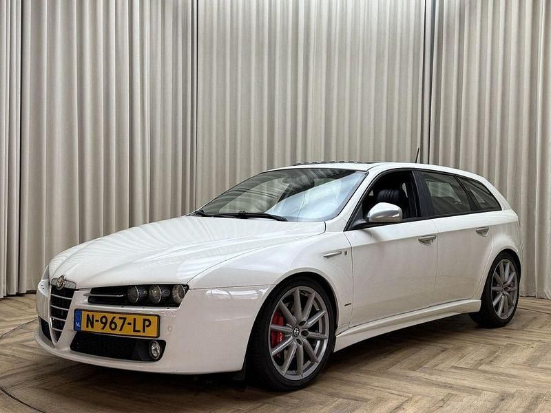 Gebraucht Alfa Romeo 159 Ti 200 PS (147 kW) 2009 Weiß Kombi