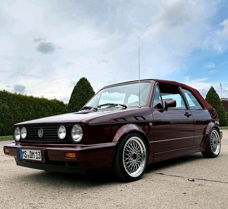 Rot Gebraucht 1993 VW Golf Cabriolet Classicline Cabrio | 12.500 € - Bild 1/4