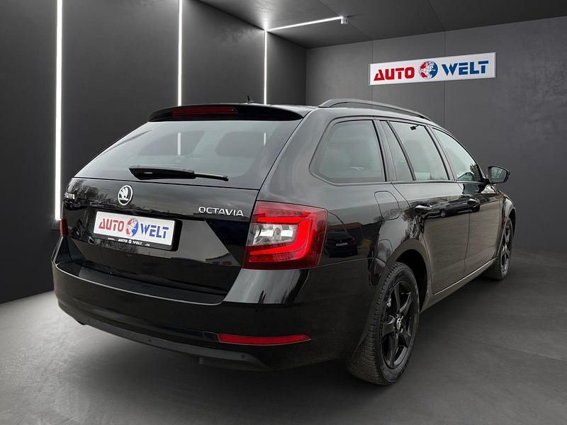 Gebraucht Skoda Octavia Ambition 150 PS (110 kW) 2018 Schwarz Kombi