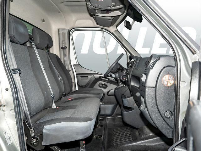Gebraucht Opel Movano 163 PS (119 kW) 2019 Silber Van