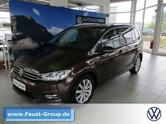 Gebraucht VW Touran Highline 150 PS (110 kW) 2016 Braun Van / Kleinbus