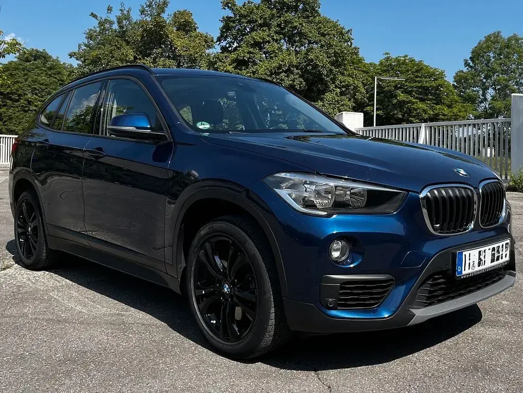 Gebraucht BMW X1 Advantage 190 PS (139 kW) 2018 Blau SUV