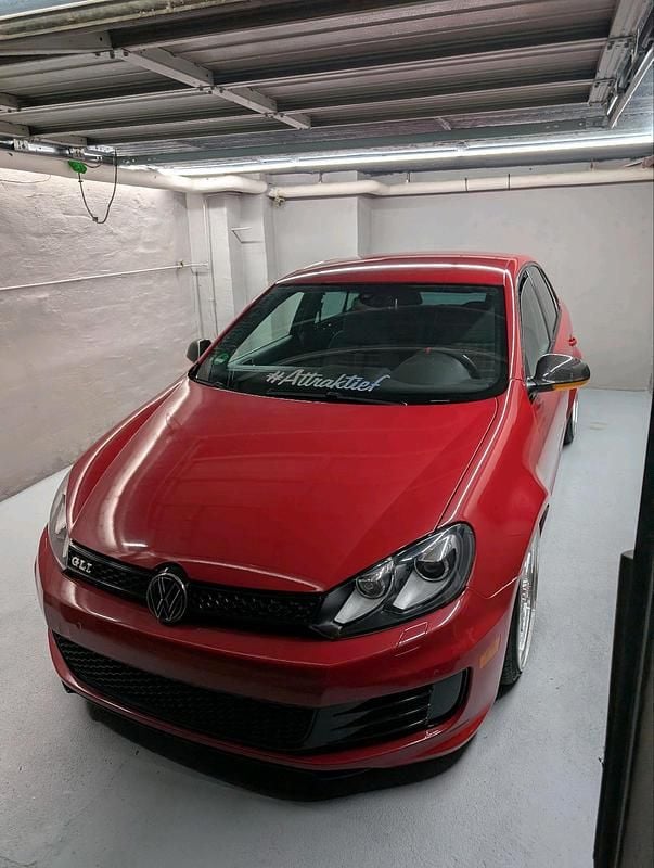 Second-hand VW Jetta 150 CP (110 kW) 2006 Negru Berlinǎ