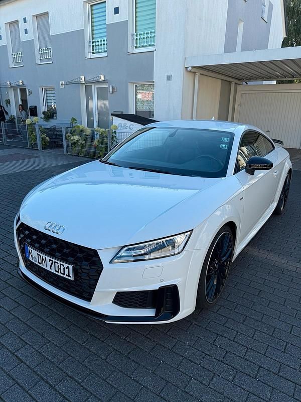 Gebraucht Audi TT S-Line 197 PS (144 kW) 2020 Weiß Coupé