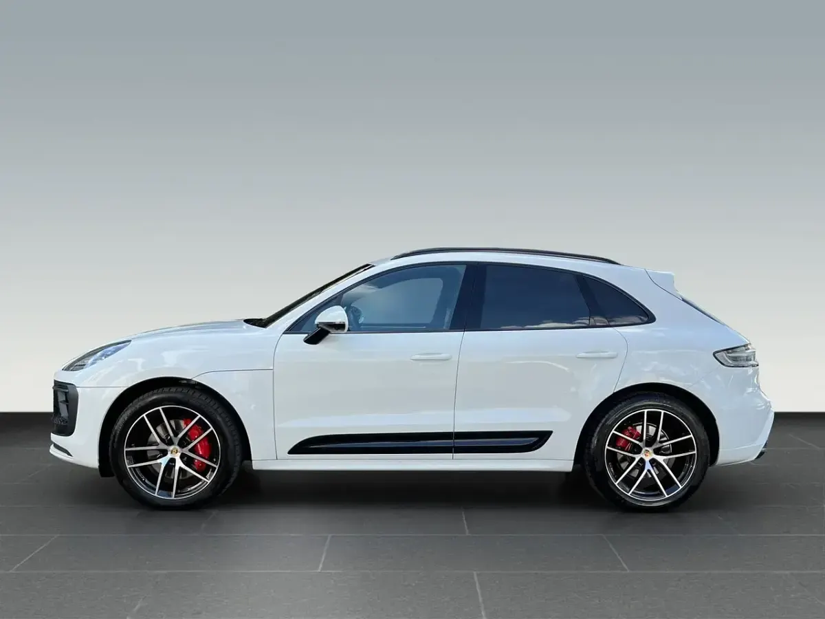Begagnad Porsche Macan 381 HK (280 kW) 2023 Vit SUV