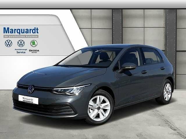 Grau Gebraucht 2022 VW Golf VIII Life Limousine | 24.990 € (Fairer Preis) - Bild 1/2