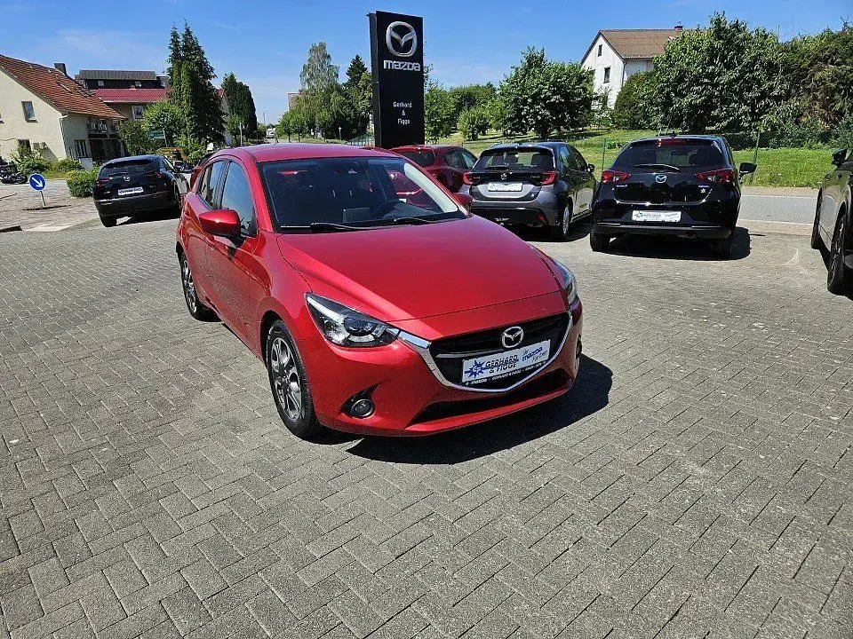 Gebraucht Mazda 2 Nakama 90 PS (66 kW) 2016 Rot