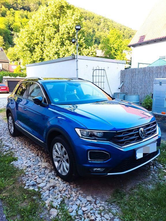 Blau Gebraucht 2019 VW T-Roc Sport SUV | 18.000 € (Guter Preis) - Bild 1/4