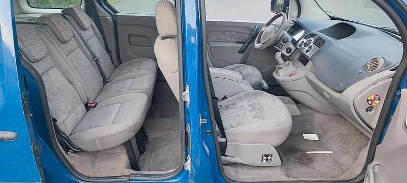 Second-hand Renault Kangoo 86 CP (63 kW) 2008 Albastru Monovolum