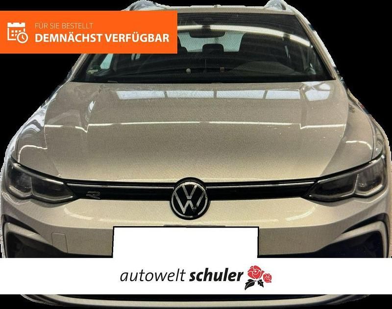 Gebraucht VW Golf VIII R-line 150 PS (110 kW) 2021 Reflexsilber (metallic) Kombi