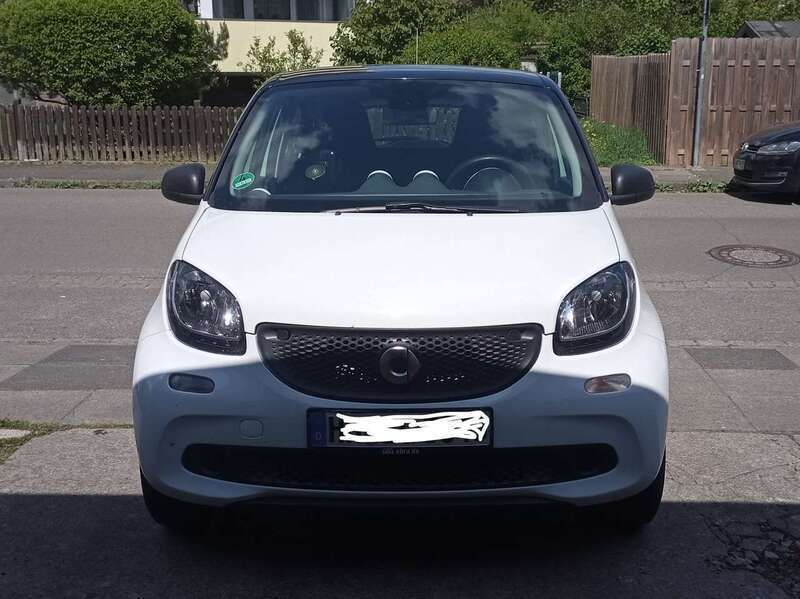 Gebraucht 2015 Smart ForFour Limousine | 7.490 € (Fairer Preis) - Bild 1/4