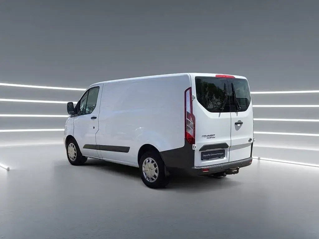 Gebraucht Ford Transit Custom 131 PS (96 kW) 2019 Weiß Van